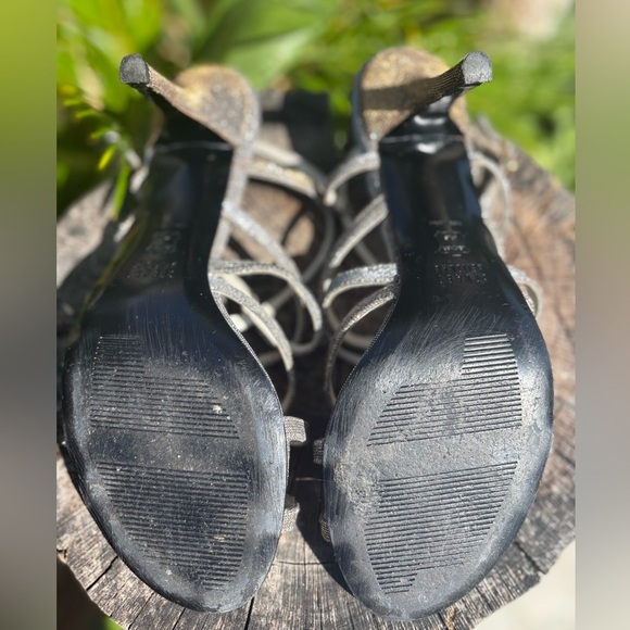 Stuart Weitzman Turning up Pyrite Nocturn Silver Metallic Strappy Heels, 10M - Picture 5 of 10